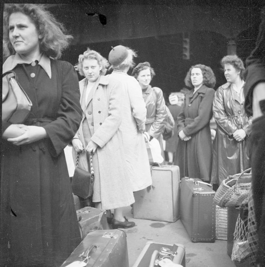 þýskar konur koma til íslands 1949