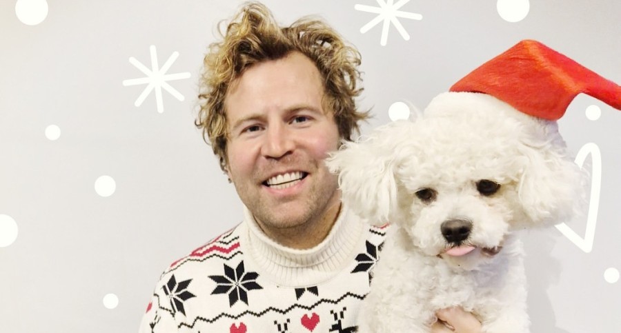 Bragi Árnason syngur og spjallar við börnin um jólin