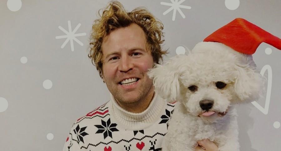 Bragi Árnason syngur og spjallar við börnin um jólin