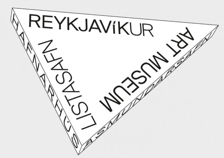 Logo: Þríhyrningur með orðunum Listasafn Reykjavíkur - Art Museum - Hafnarhús - Ásmundarsafn