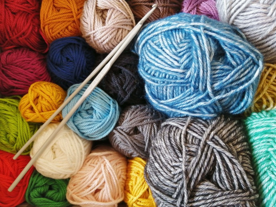 Swap with others or give All kinds of yarn