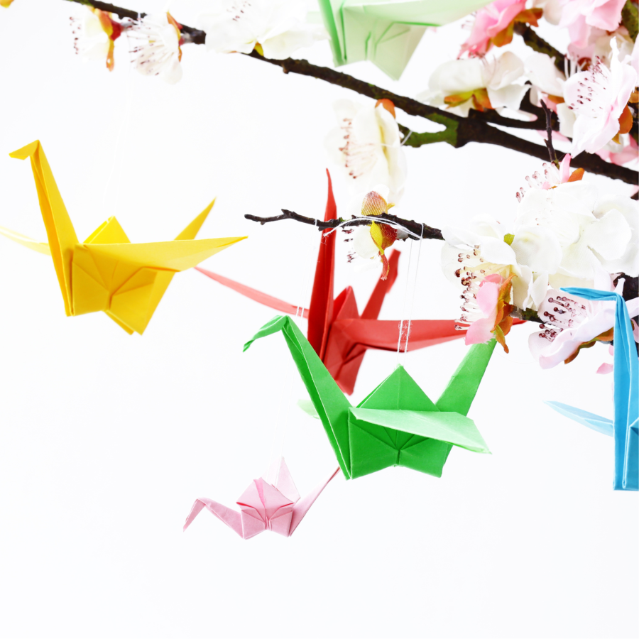 Origami trönur