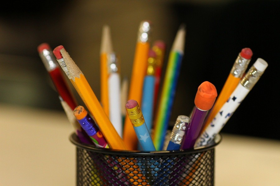 Would you like to study the basic elements of drawing? Drawing course